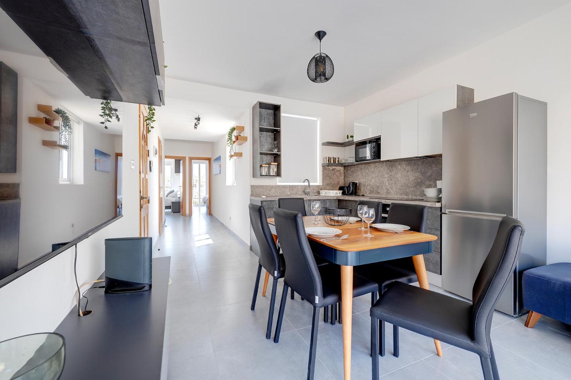 Stunning 2Br Holiday Penthouse In Central 슬리에마 외부 사진